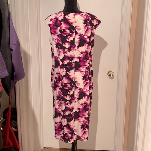 PLANET Midi Dress w/ ruching!!! - Picture 9 of 12